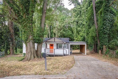 2437 Clarissa Drive NW Atlanta GA 30318