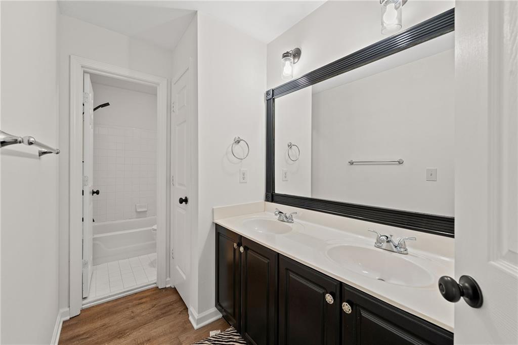 7020 Grand View Way Way, Suwanee, Georgia image 35