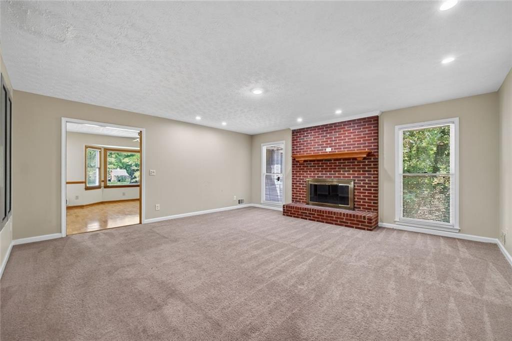 3102 Skyland Drive SW