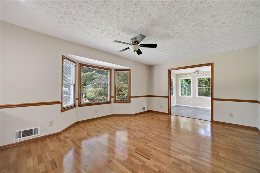 3102 Skyland Drive SW