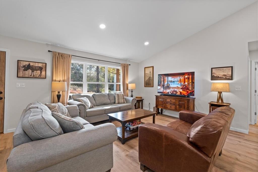 145 Grogan Road NE