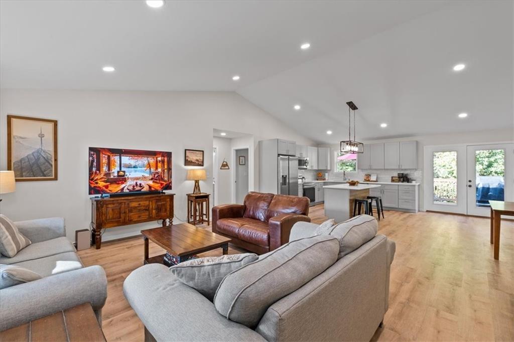 145 Grogan Road NE