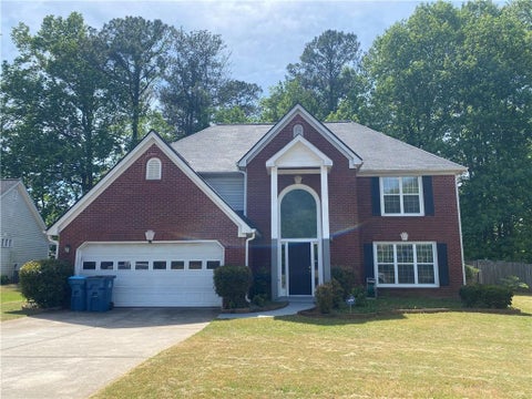 Homes For Sale - 725 Cricket Hill Trail<br/> Lawrenceville, GA 30044