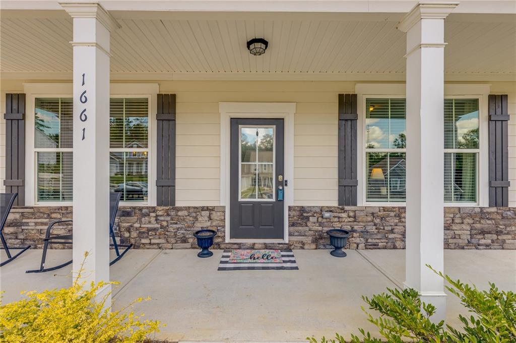1661 Flagstone Lane, Conyers, Georgia image 5