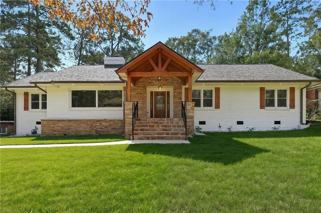 2304 Rugby Lane