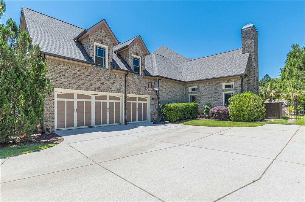 730 Glenairy Drive