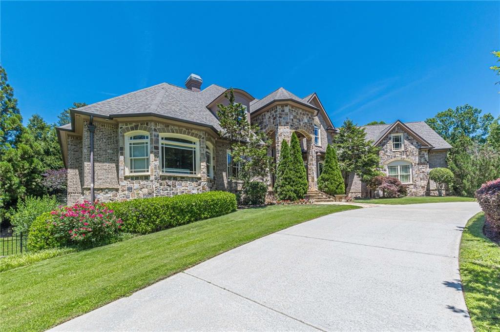 730 Glenairy Drive
