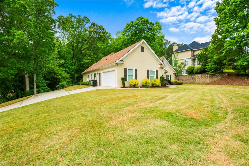 2400 Honey Court