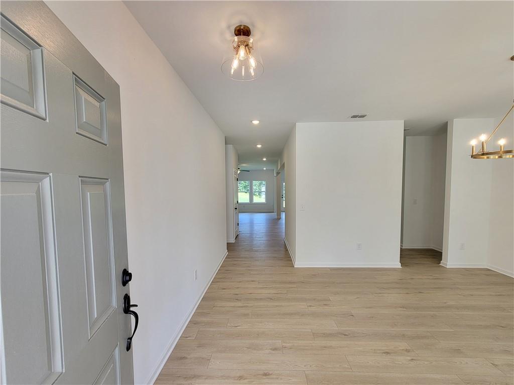 389 Silverleaf Trail