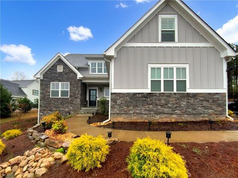 A home in Dawsonville