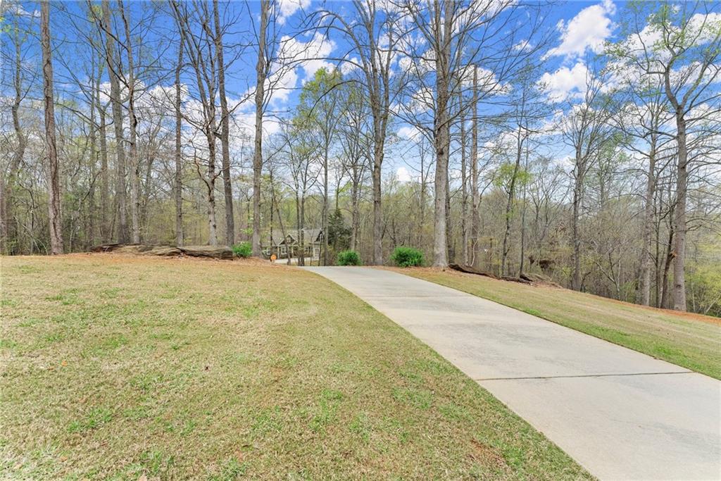 5506 Woodstream Court, Gainesville, Georgia image 4