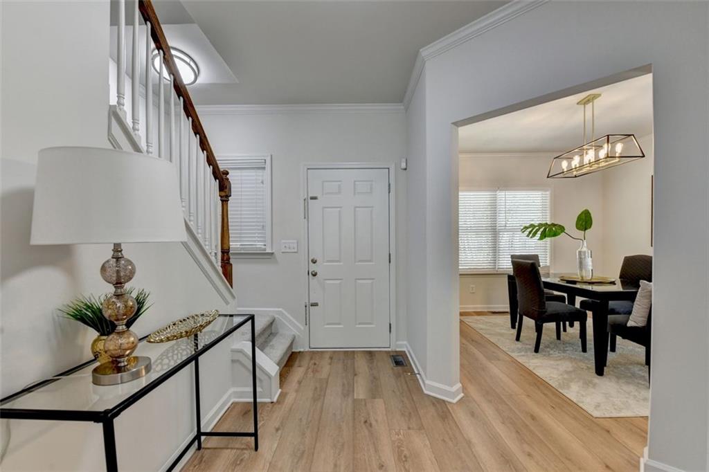 5245 Whiteoak Avenue SE