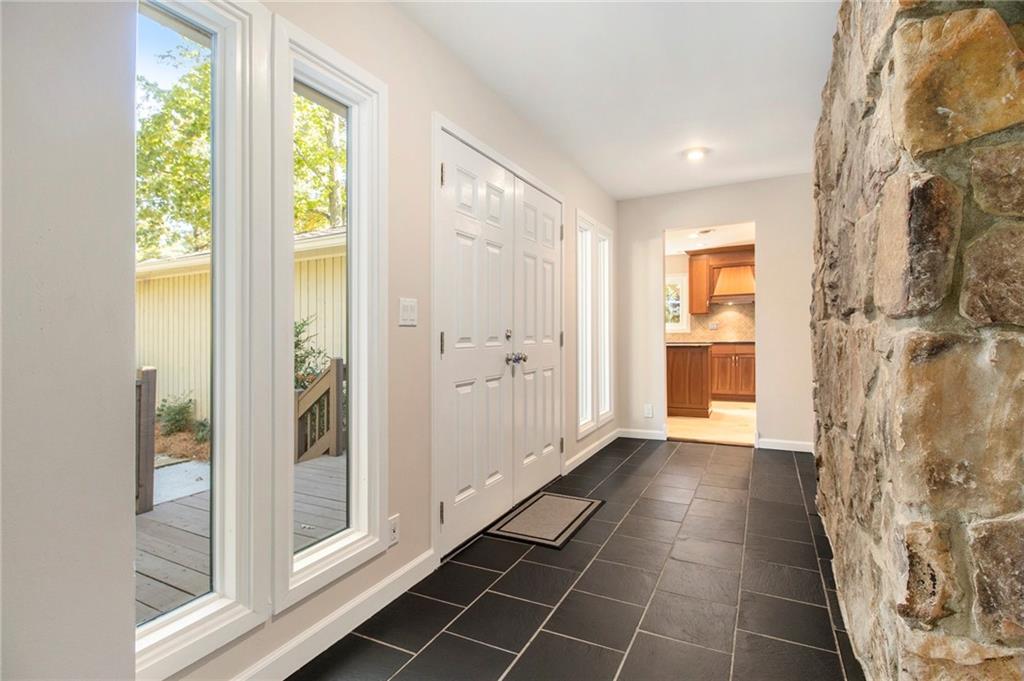 2060 SIX BRANCHES Drive