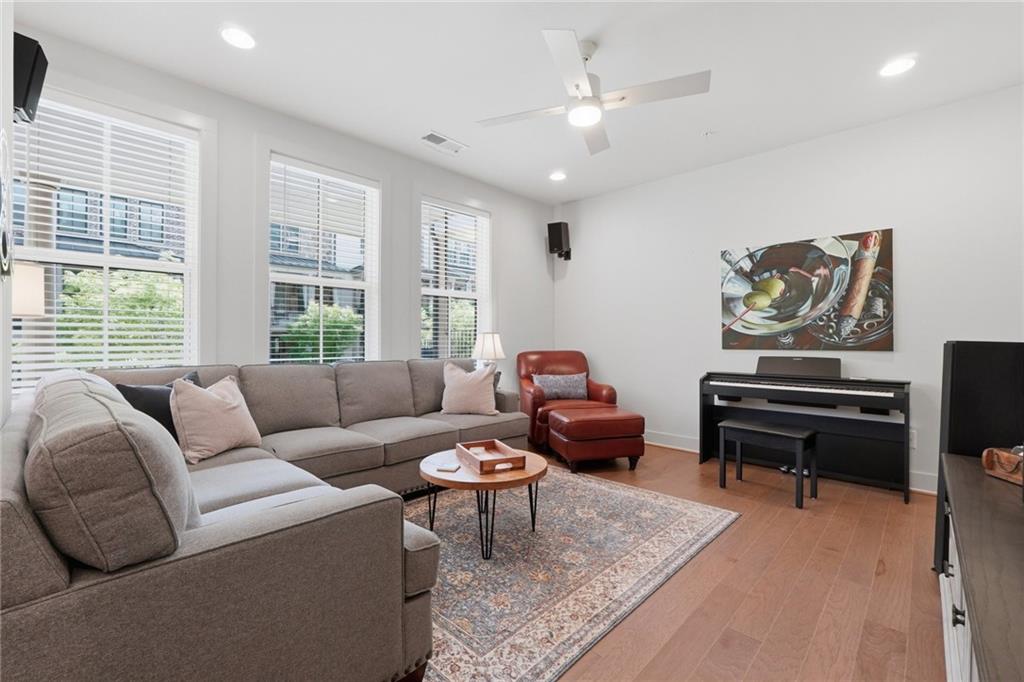 235 Chiswick Circle