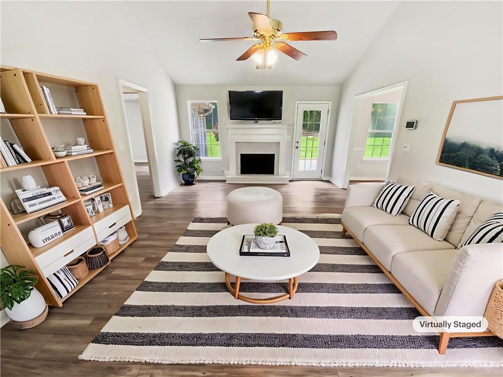 1102 Ola Dale Court