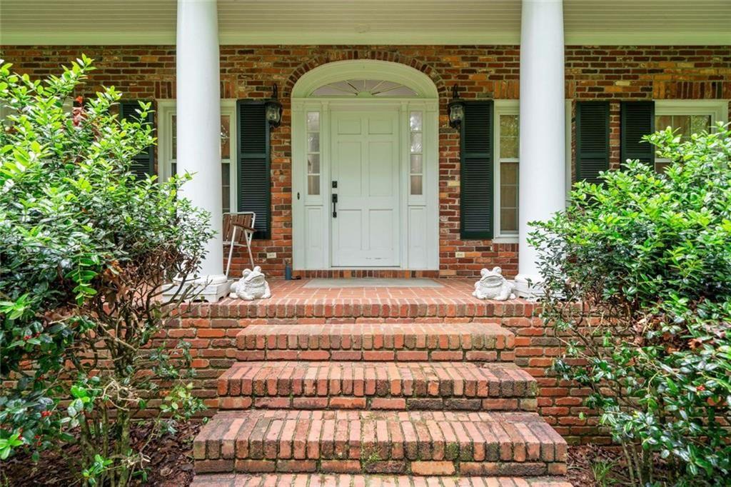 286 Hilton Way