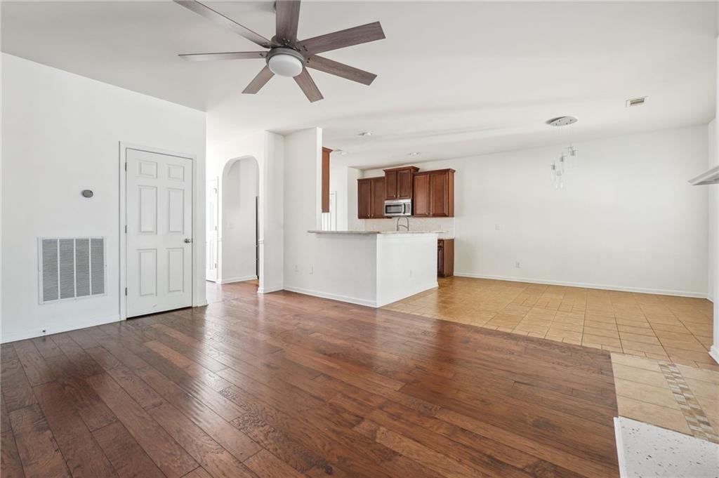 7434 Absinth Drive, Atlanta, Georgia image 14