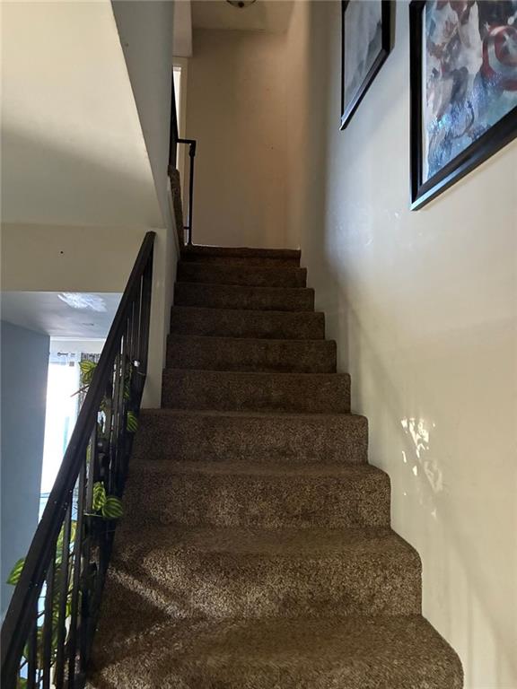 5689 KINGSPORT Drive