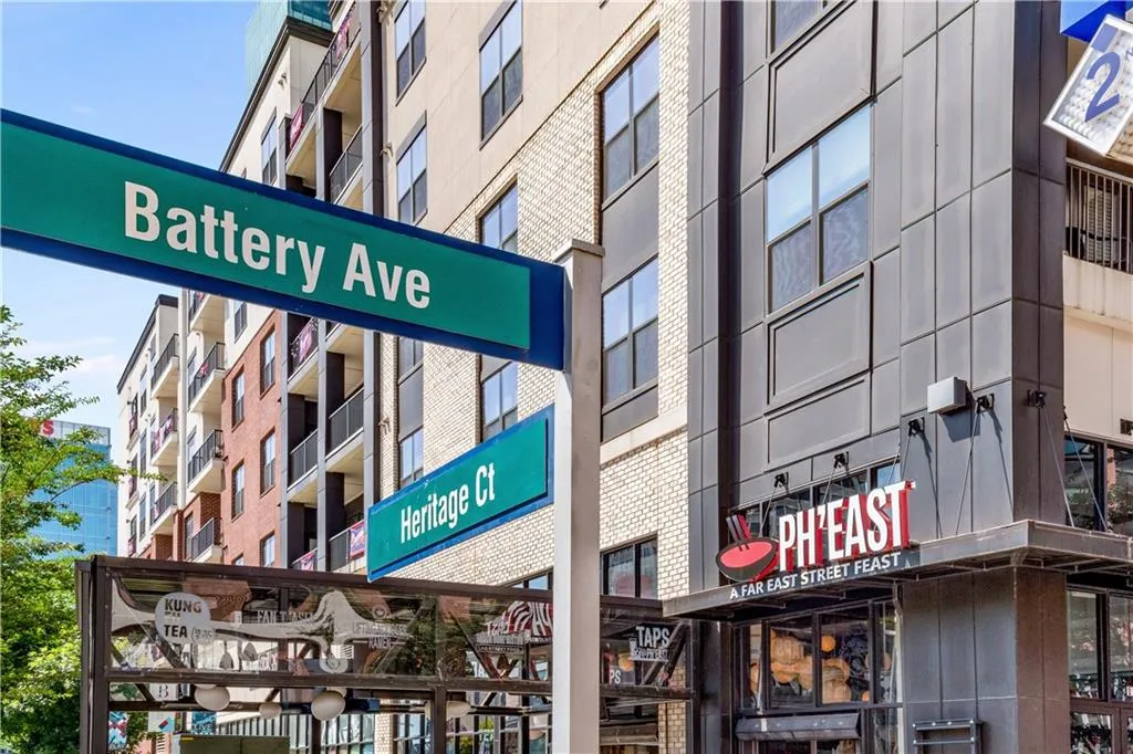 Atlanta, Georgia 30339, United States, 3 Bedrooms Bedrooms, ,4 BathroomsBathrooms,Residential,Active,28488