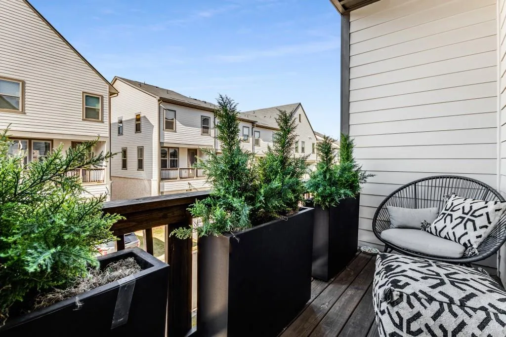 Atlanta, Georgia 30339, United States, 3 Bedrooms Bedrooms, ,4 BathroomsBathrooms,Residential,Active,28488