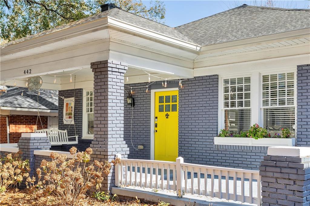 442 Hopkins Street SW