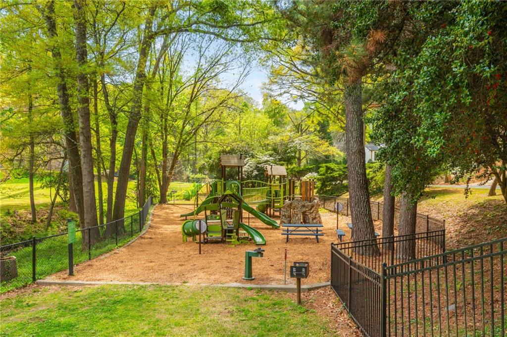 648 Channing Drive, Atlanta, Georgia image 42