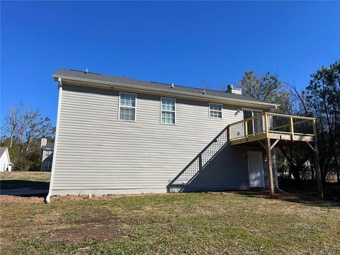 A home in Newnan