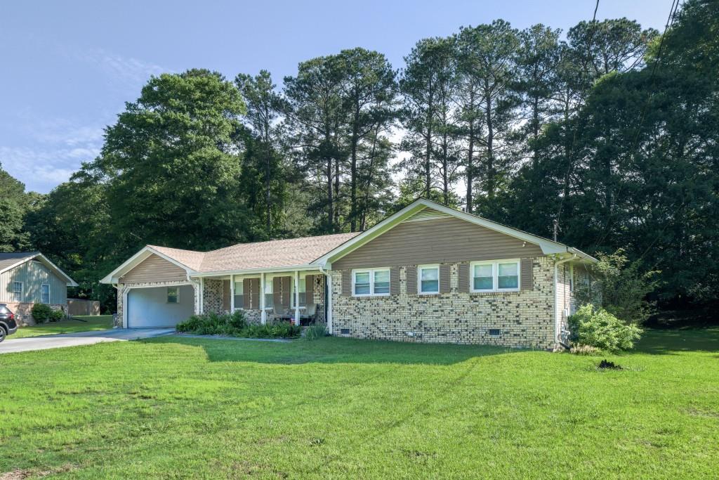 2628 Hickory Trail