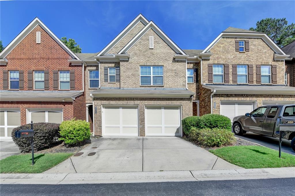 3351 VINTAGE Circle SE