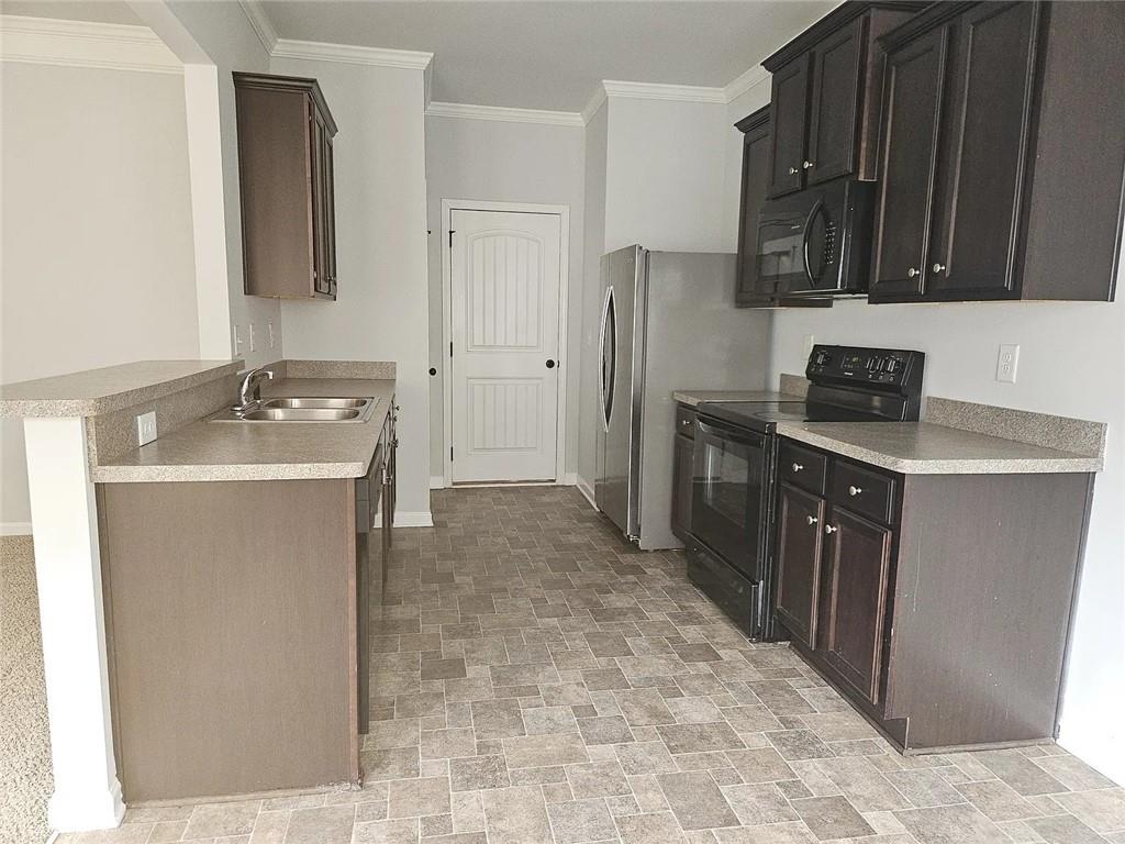 261 Valley Crossing