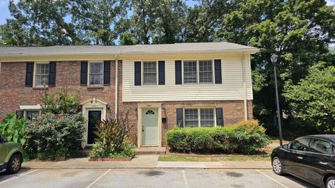 Condo For Sale - 2462 Lehaven Drive<br/> Tucker, GA 30084