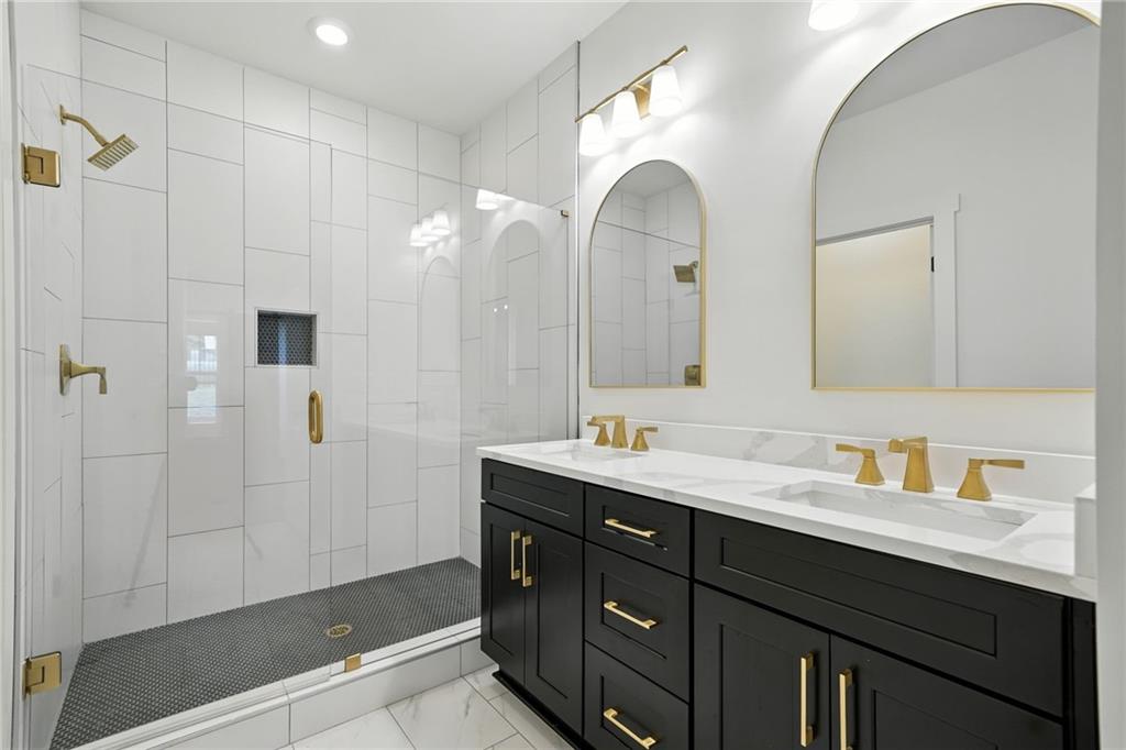 44 Puckett Rd Road SE