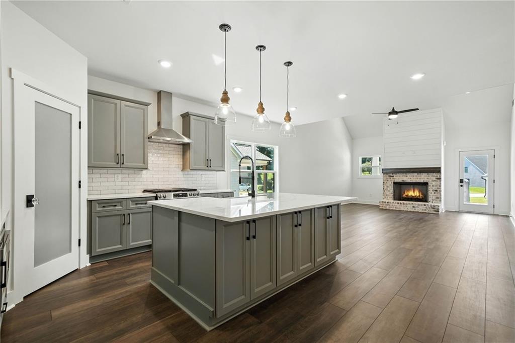 44 Puckett Rd Road SE