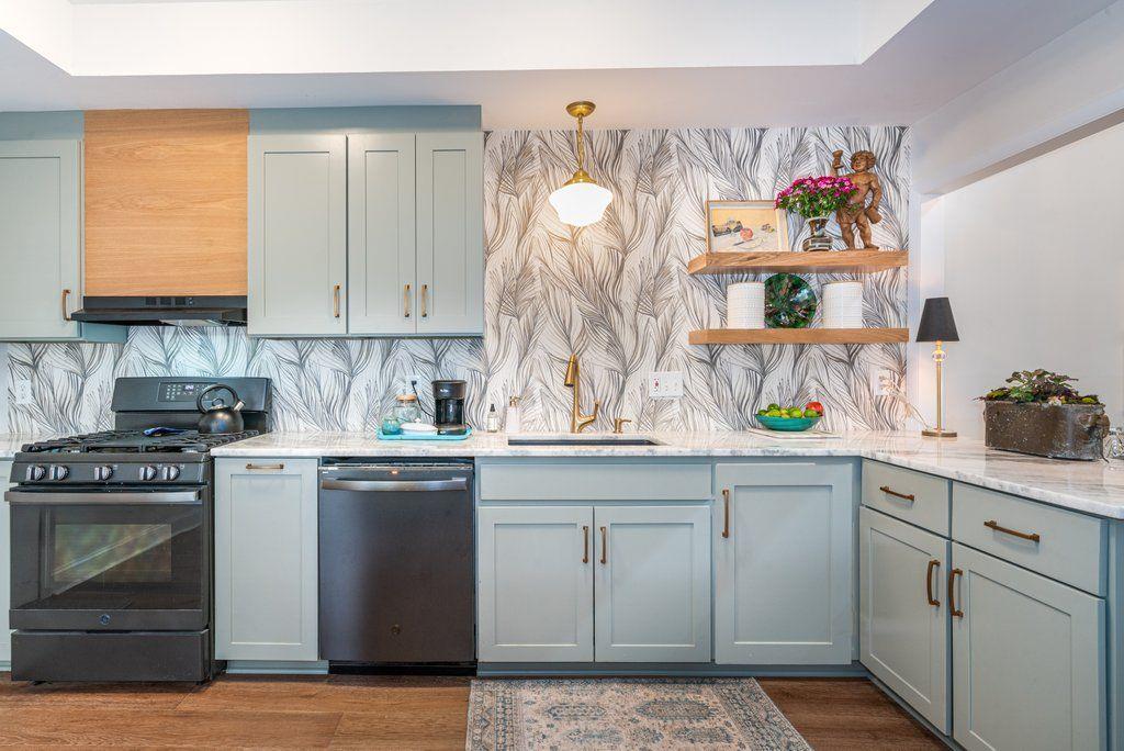 VILLAS AT PARKAIRE - Residential