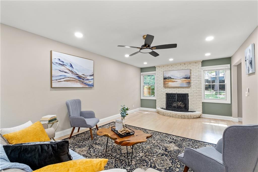 3077 Oakham Place