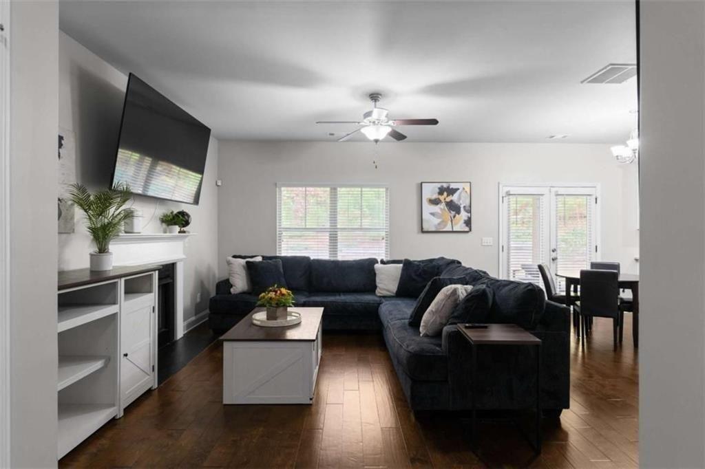 4142 Woodland Park Drive SW