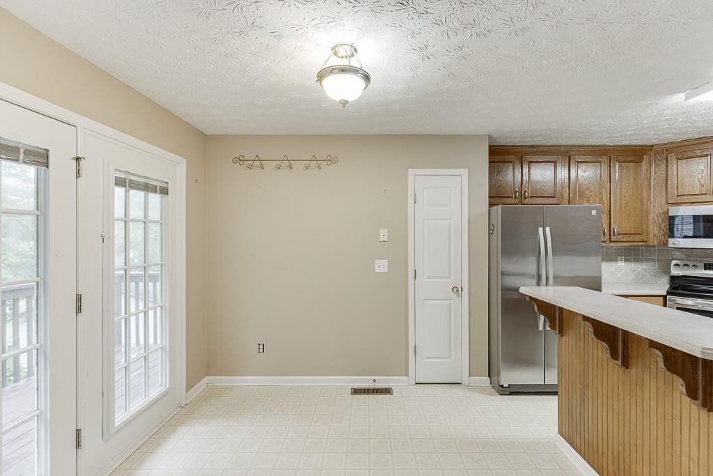 2682 Freemans Walk Path, Dacula, Georgia image 12