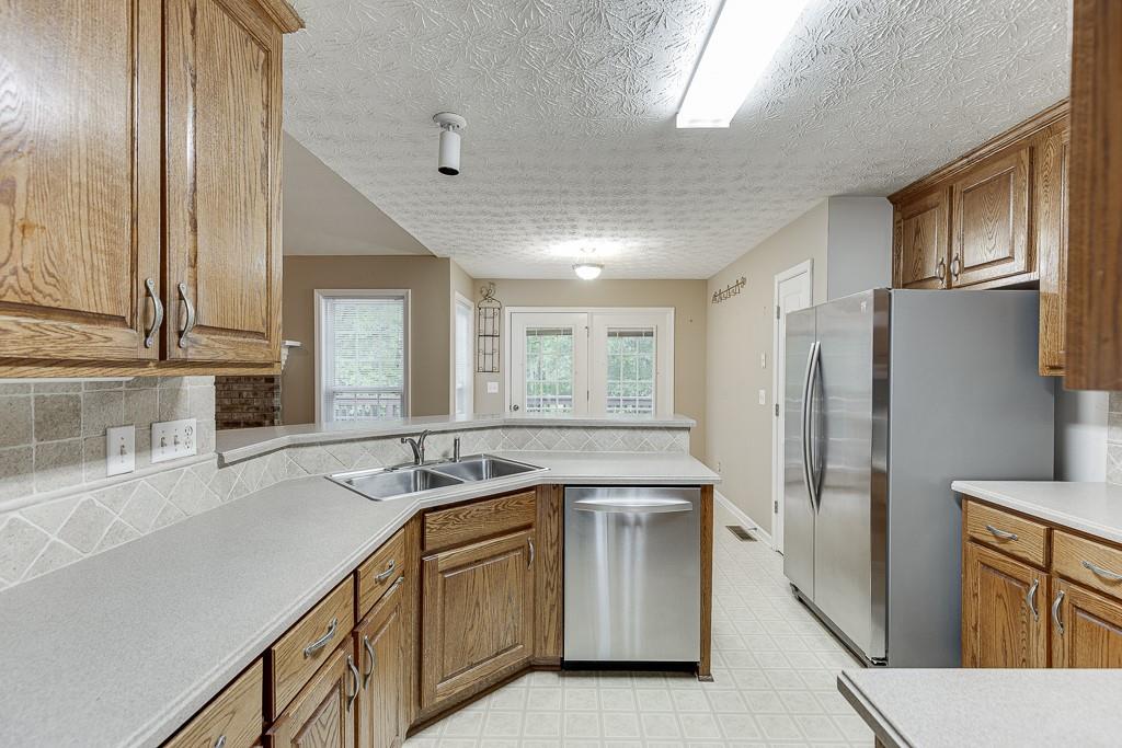 2682 Freemans Walk Path, Dacula, Georgia image 7