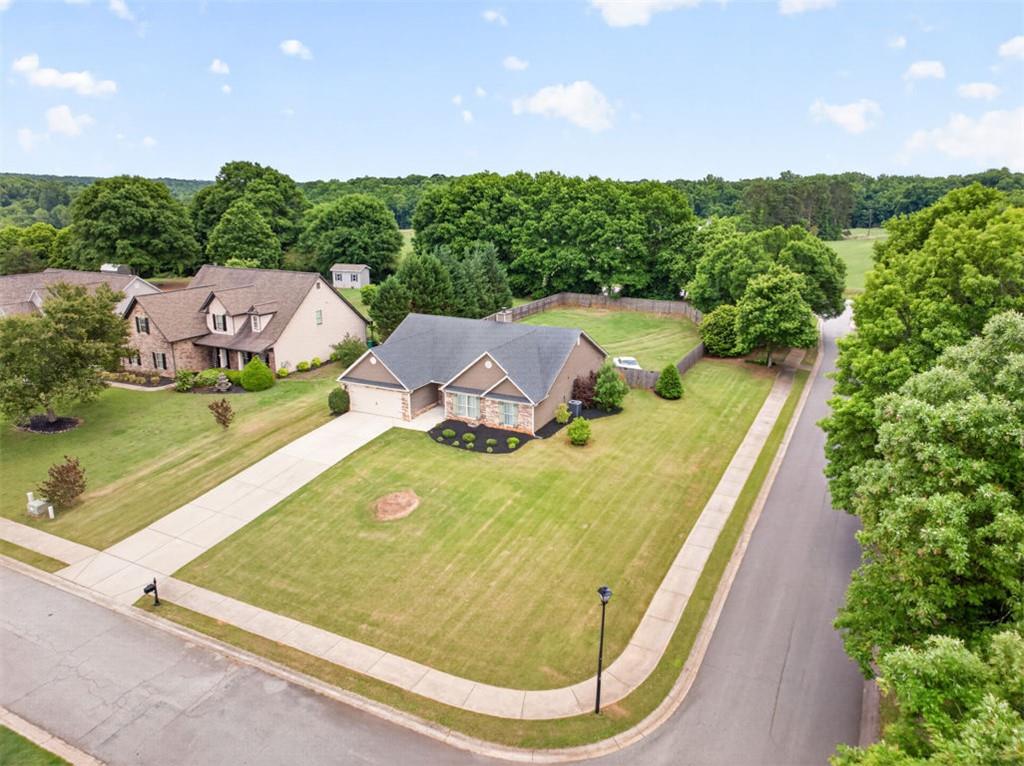 20 Overlook Lane