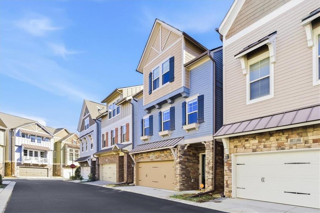 446 Cranleigh Ridge SE