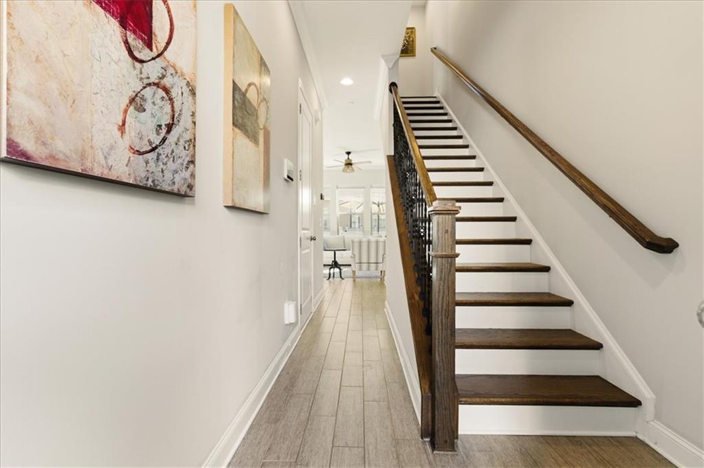 446 Cranleigh Ridge SE