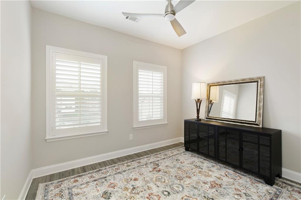 5047 Chesterfield Lane, Dunwoody, Georgia image 36