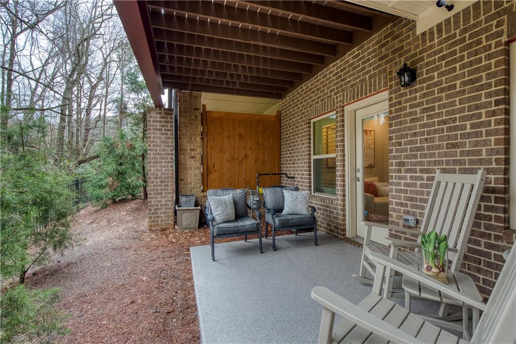 5047 Chesterfield Lane, Dunwoody, Georgia image 46