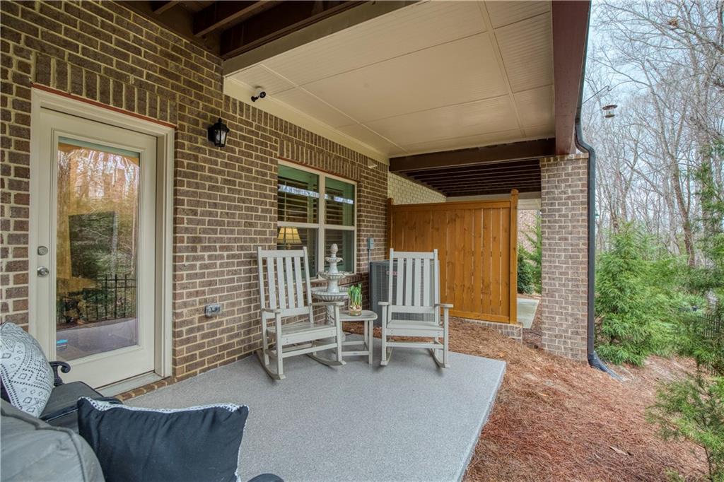 5047 Chesterfield Lane, Dunwoody, Georgia image 44