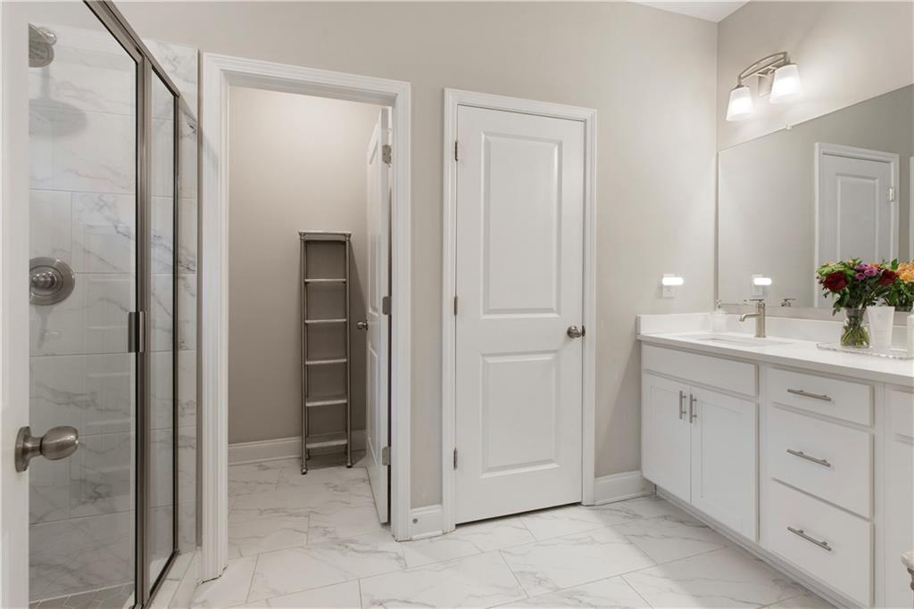 5047 Chesterfield Lane, Dunwoody, Georgia image 30