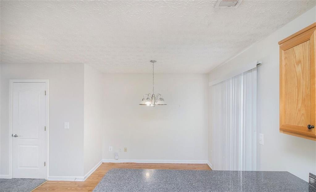 2960 Fields Drive, Lithonia, Georgia image 4