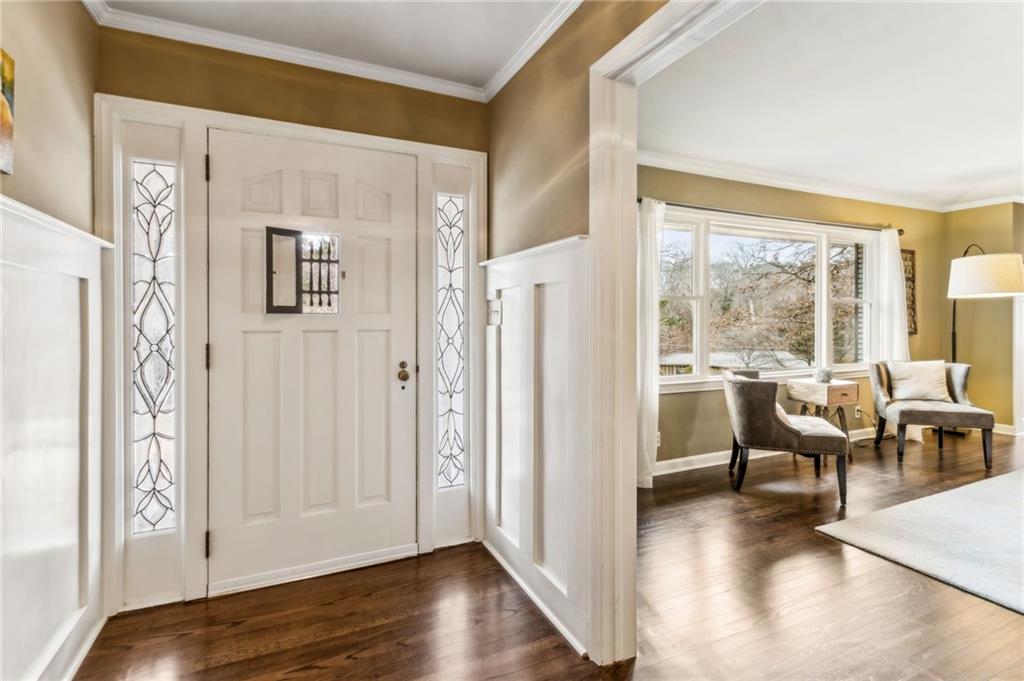 1597 Princess Circle NE