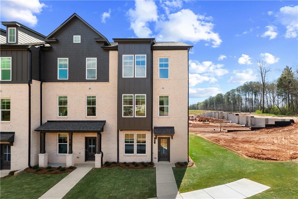 2602 Daybreak Lane