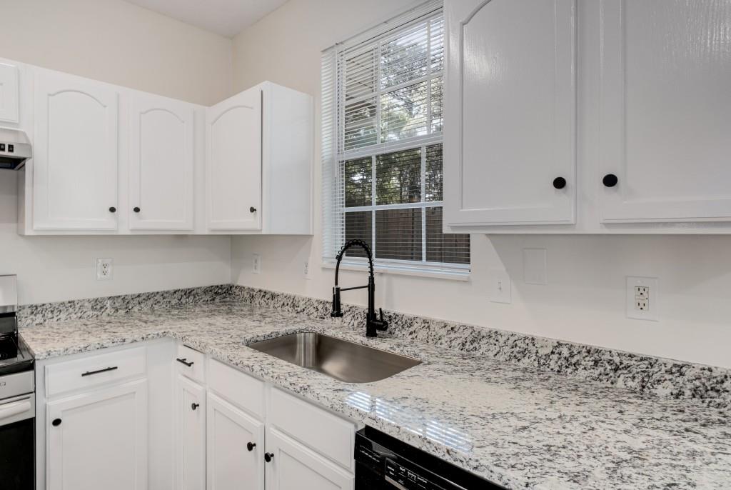2864 Parkway Close, Lithonia, Georgia image 16