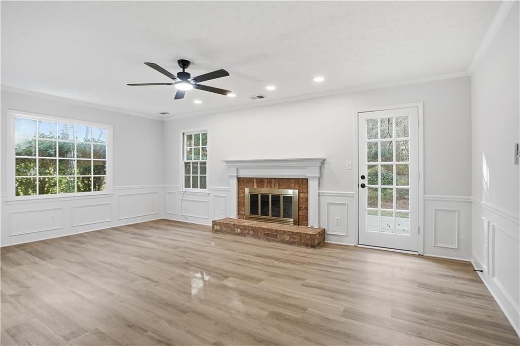 653 Parkcrest Place NE